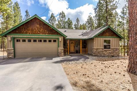 15323 Bear St, La Pine, OR 97739 photo 1