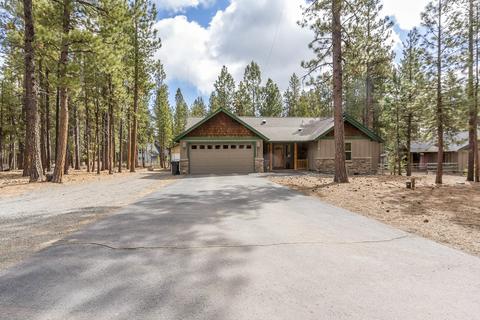 15323 Bear St, La Pine, OR 97739 photo 4