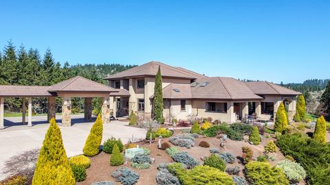 27113 Briggs Hill Rd, Eugene, OR 97401 photo 1