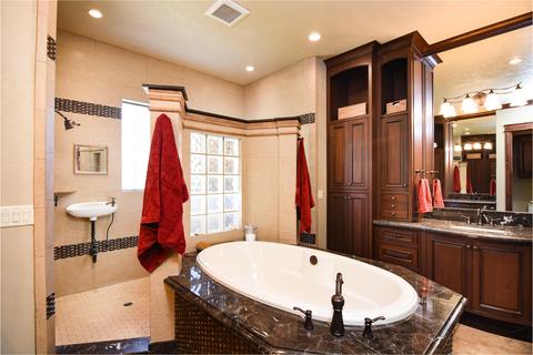 27113 Briggs Hill Rd, Eugene, OR 97401 photo 10