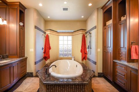 27113 Briggs Hill Rd, Eugene, OR 97401 photo 9