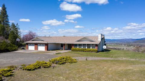 3990 E Antelope Rd, Eagle Point, OR 97524 photo 2