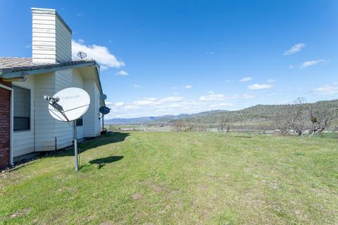 3990 E Antelope Rd, Eagle Point, OR 97524 photo 24