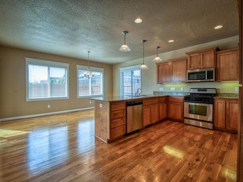873 Crystal Dr, Eagle Point, OR 97524 photo 10