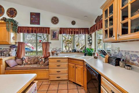 11691 Agate Rd, Eagle Point, OR 97524 photo 8