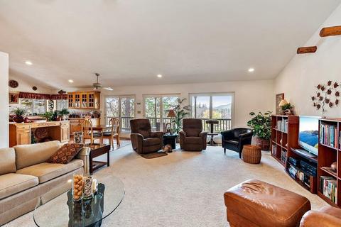 11691 Agate Rd, Eagle Point, OR 97524 photo 7
