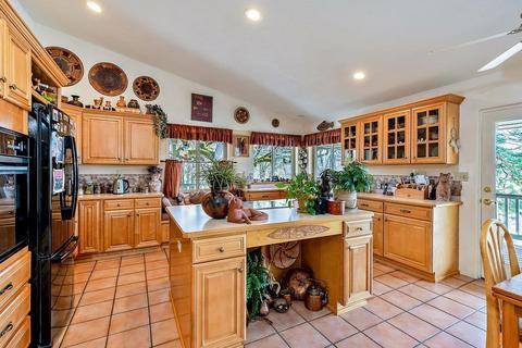 11691 Agate Rd, Eagle Point, OR 97524 photo 10