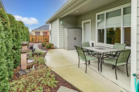 414 Stone Pointe Dr, Central Point, OR 97502 photo 23
