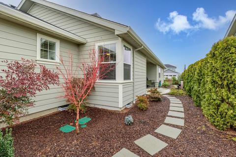 414 Stone Pointe Dr, Central Point, OR 97502 photo 22