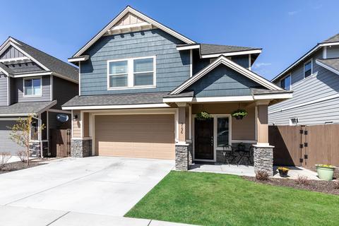 3136 NE Flagstone Ave, Bend, OR 97701 photo 2