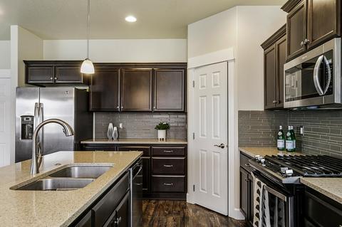 3136 NE Flagstone Ave, Bend, OR 97701 photo 9