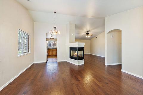 109 C Ct, Phoenix, OR 97535 photo 5