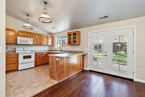 109 C Ct, Phoenix, OR 97535 photo 10