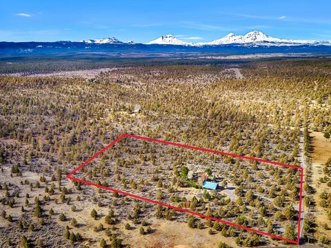 17545 Brandywine Rd, Bend, OR 97703 photo 2