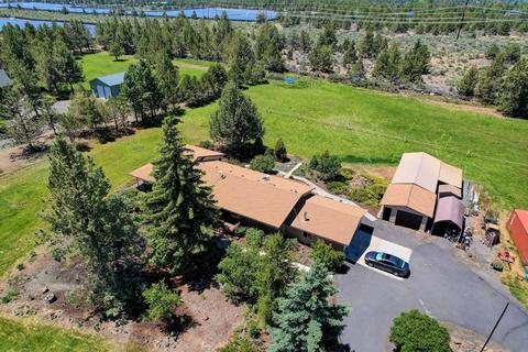 62649 Erickson Rd, Bend, OR 97701 photo 3