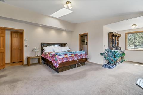 62649 Erickson Rd, Bend, OR 97701 photo 17