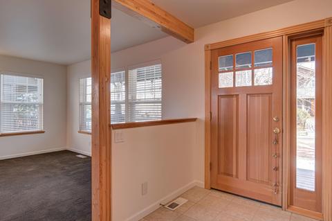 21325 Oakview Dr, Bend, OR 97701 photo 6