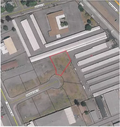 281 Commercial Ct, Medford, OR 97501