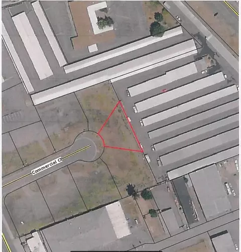280 Commercial Ct, Medford, OR 97501