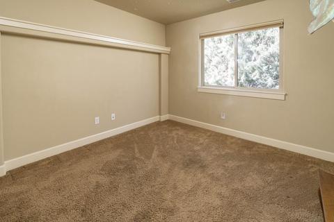 20540 Jacklight Ln, Bend, OR 97702 photo 11