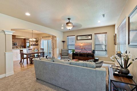 1126 Rustler Peak St, Central Point, OR 97502 photo 13