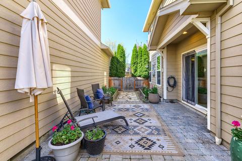 1126 Rustler Peak St, Central Point, OR 97502 photo 8