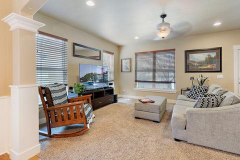 1126 Rustler Peak St, Central Point, OR 97502 photo 16