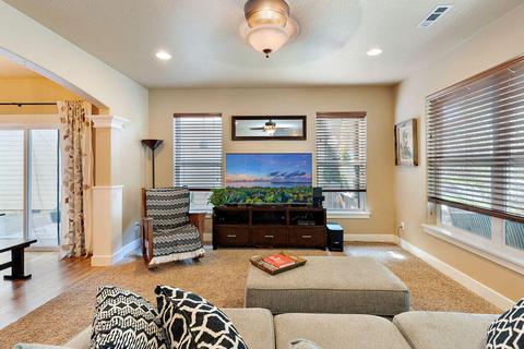 1126 Rustler Peak St, Central Point, OR 97502 photo 14