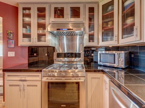 155 E 49th Ave, Eugene, OR 97401 photo 41
