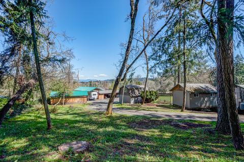 155 E 49th Ave, Eugene, OR 97401 photo 11