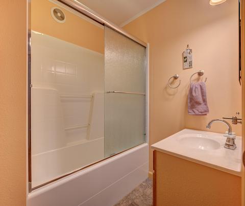 155 E 49th Ave, Eugene, OR 97401 photo 37