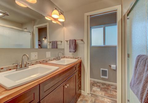 155 E 49th Ave, Eugene, OR 97401 photo 27