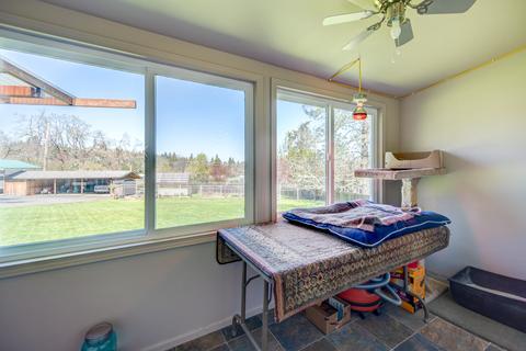 155 E 49th Ave, Eugene, OR 97401 photo 48