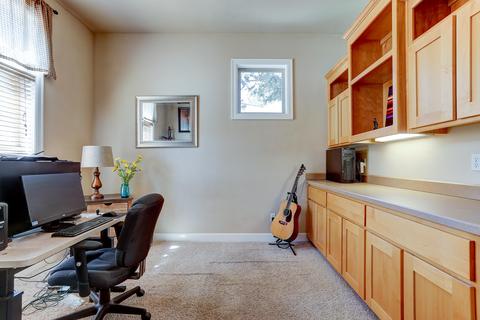 61221 Ridgewater Loop, Bend, OR 97702 photo 5