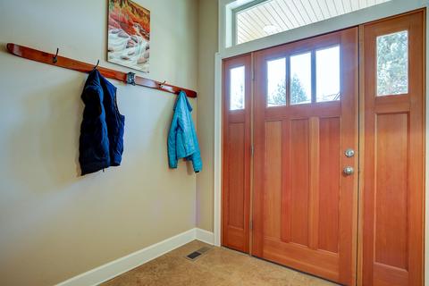61221 Ridgewater Loop, Bend, OR 97702 photo 2