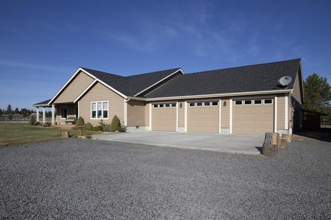 53467 Bridge Dr, La Pine, OR 97739 photo 1