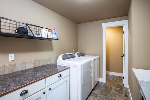 53467 Bridge Dr, La Pine, OR 97739 photo 28