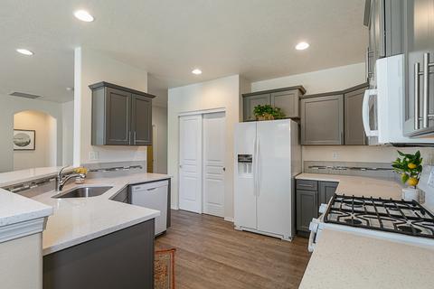 21387 NEagle Crossing Ave, Bend, OR 97701 photo 4