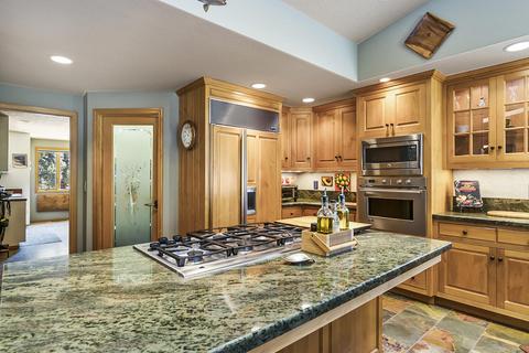 64477 Joe Neil Rd, Bend, OR 97701 photo 9