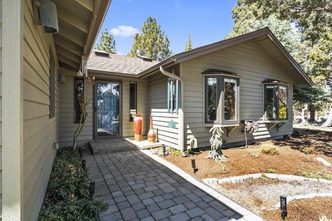 64477 Joe Neil Rd, Bend, OR 97701 photo 4