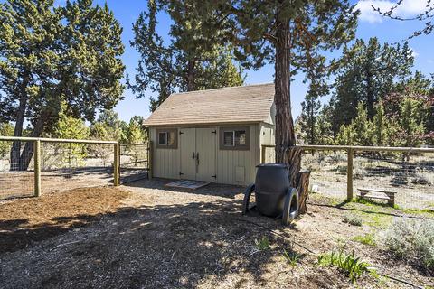64477 Joe Neil Rd, Bend, OR 97701 photo 34