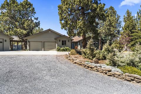 64477 Joe Neil Rd, Bend, OR 97701 photo 2