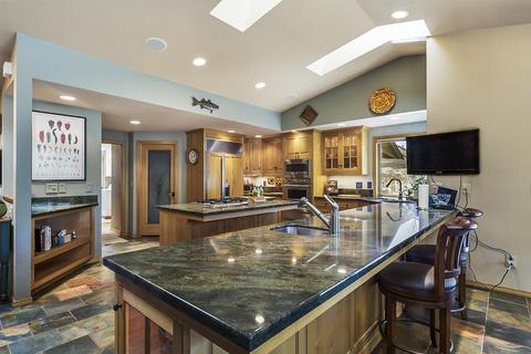 64477 Joe Neil Rd, Bend, OR 97701 photo 13