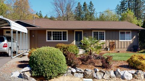 290 Crestview Loop, Grants Pass, OR 97527 photo 1