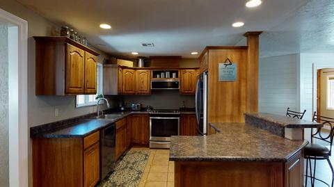 290 Crestview Loop, Grants Pass, OR 97527 photo 10