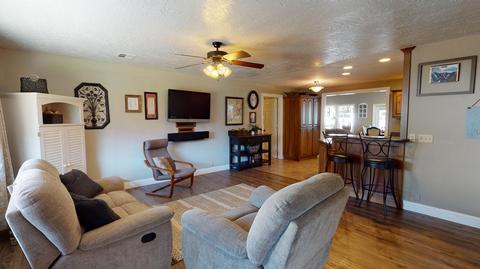 290 Crestview Loop, Grants Pass, OR 97527 photo 13
