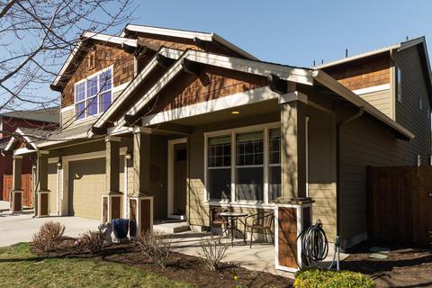 87 NE Telima Ln, Bend, OR 97701 photo 2