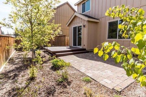 2773 NE Sedalia Loop, Bend, OR 97701 photo 3