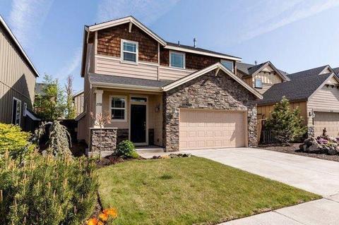 2773 NE Sedalia Loop, Bend, OR 97701 photo 2