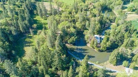6520 Tunnel Loop Rd, Grants Pass, OR 97526 photo 1